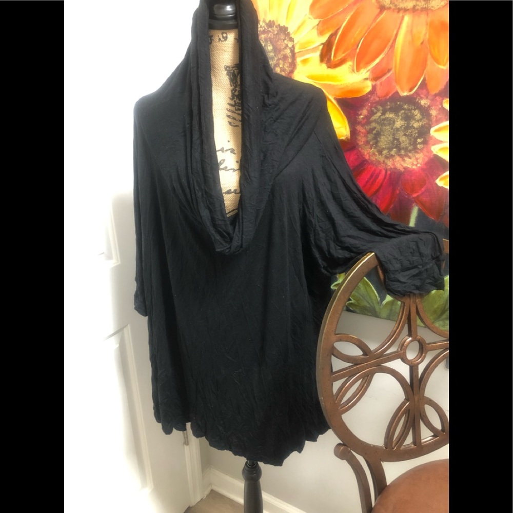 Suzanne Somers 3 way poncho